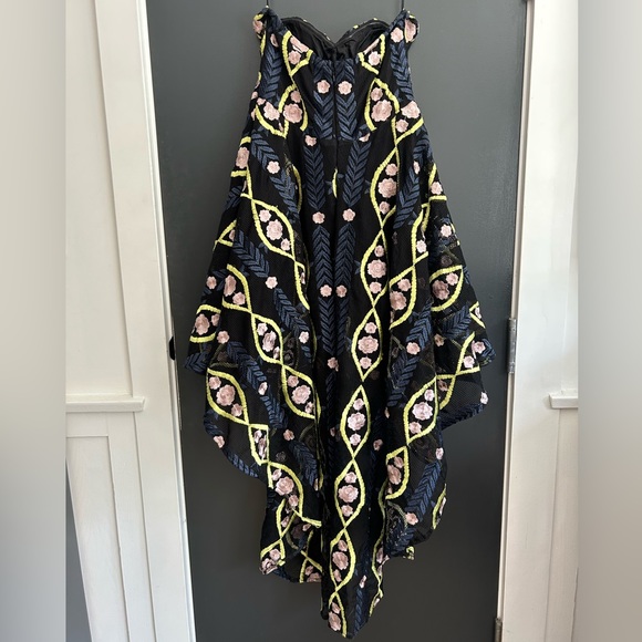 Floral lace dress & neon yellow over-the-knee boots - Picture 3 of 10